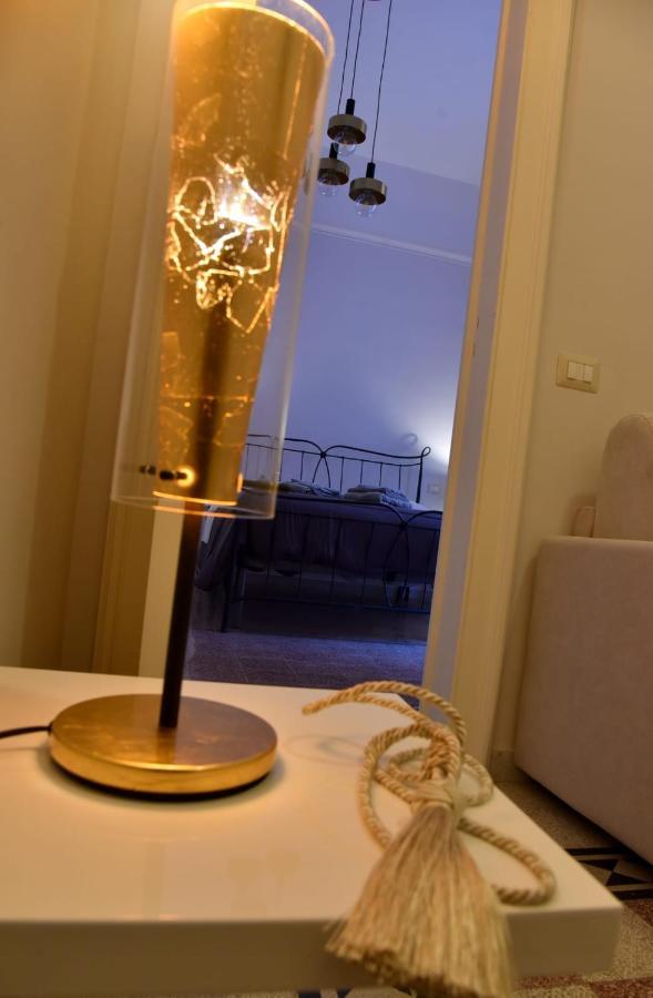 Ripa Garden Room And Suite Salerno Bagian luar foto
