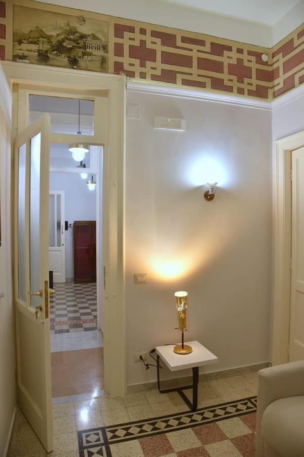 Ripa Garden Room And Suite Salerno Bagian luar foto
