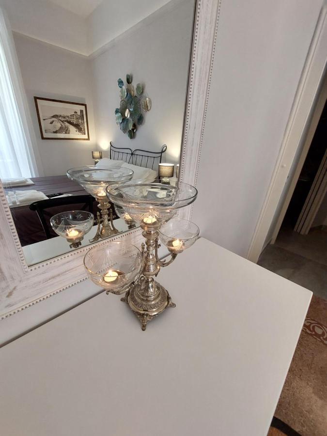 Ripa Garden Room And Suite Salerno Bagian luar foto